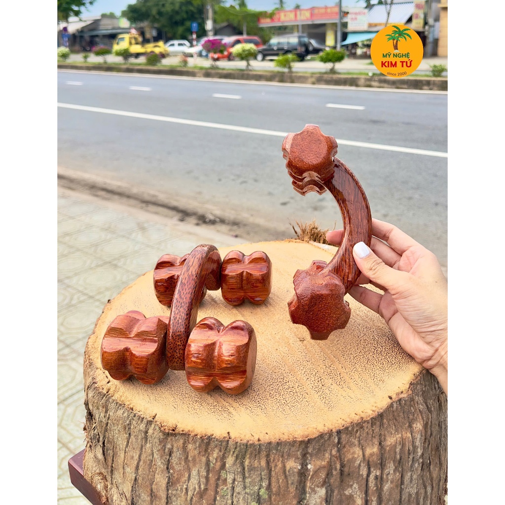 Cây Lăn Massage 4 Bánh Gỗ Dừa Cầm Tay Lăn Gọn Nhẹ & Dễ Dùng, Giúp Giảm Đau Mỏi Cơ Toàn Thân, Thư Giãn Tại Nhà - KIM TỨ