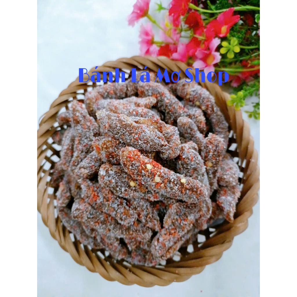 Kẹo me sốc muối ớt Bến Tre vị chua ngọt cay cay ớt