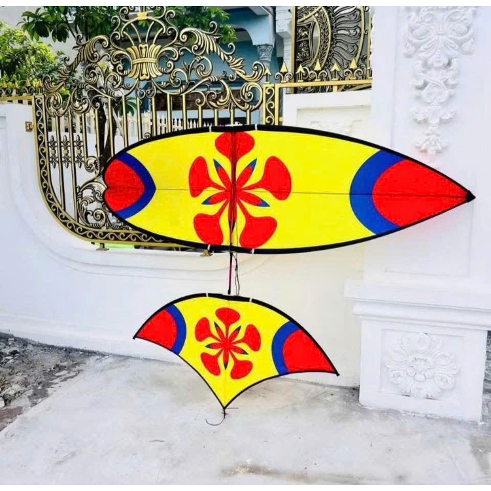 Diều Sáo 1m5 . 1m7. -2m .-2m5. Đủ Các Mẫu Hót .Diều Cacbon giá rất mềm Diều Hoàn Thiện. Buộc Sẵn Dây Lèo Đóng Gói Cẩn