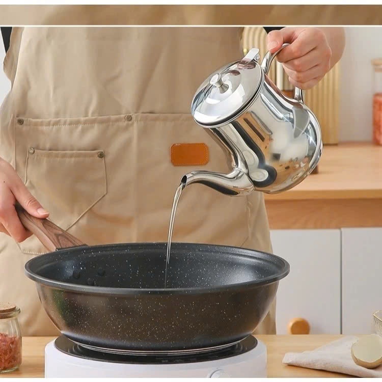 Ấm Lọc Dầu, Bình Lọc Dầu Bằng Thép Không Gỉ 800ml Dự Trữ Dầu Ăn, Có Vòi Rót Và Lưới Lọc Lọc Dầu Thừa Sau Chế Biến DASEP