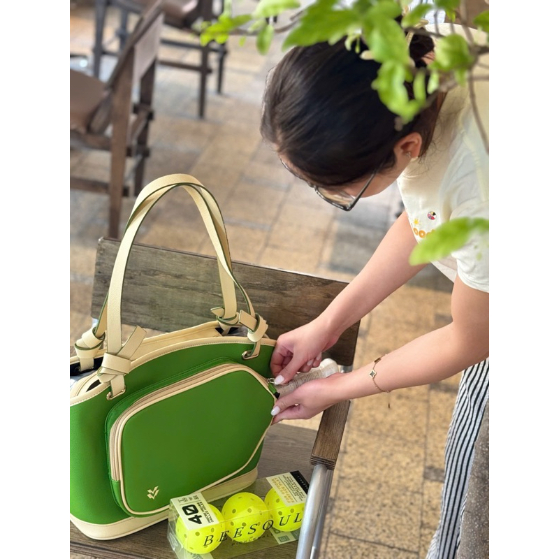 Túi đựng vợt Pickleball nữ chính hãng Vaputex - Green Tea da PU cao cấp Xanh Trà bảo hành da 2 năm