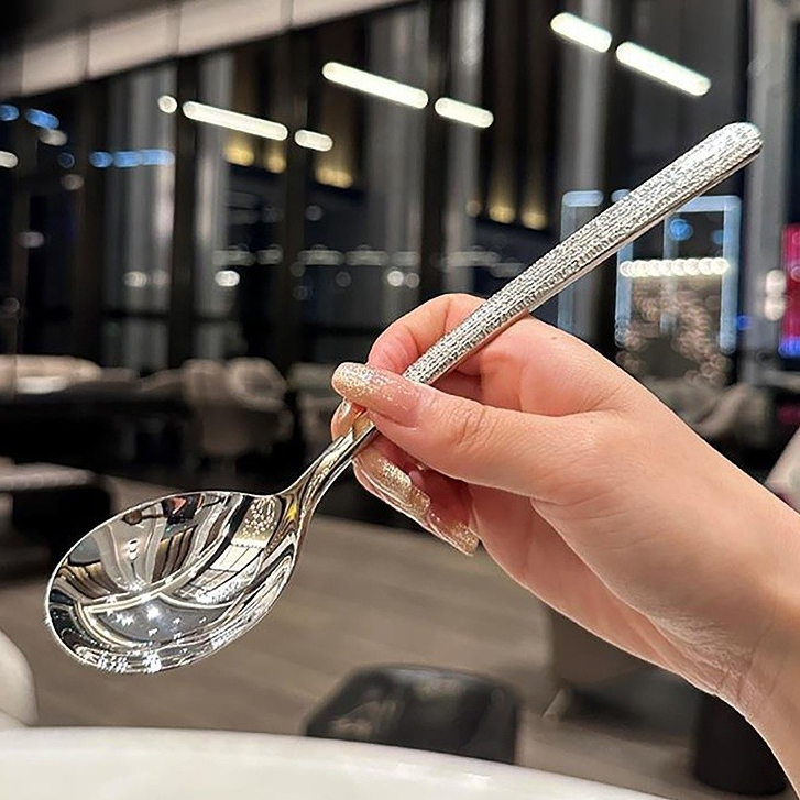 Thìa inox cán dài chống gỉ sáng bóng, muỗng inox ăn súp đầu tròn thiết kế sang trọng hiện đại