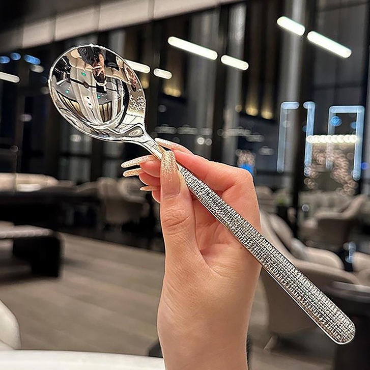 Thìa inox cán dài chống gỉ sáng bóng, muỗng inox ăn súp đầu tròn thiết kế sang trọng hiện đại