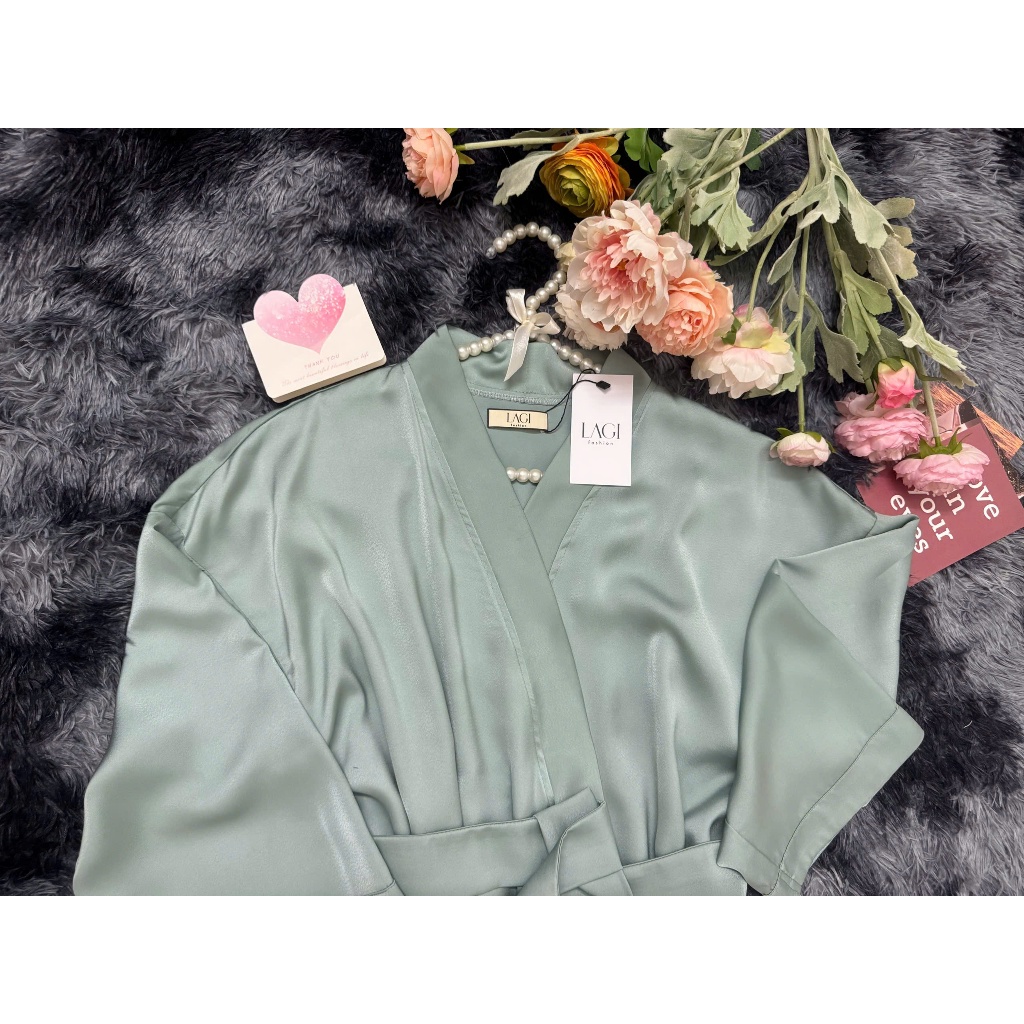 Áo choàng chính hãng LAGI, chất liệu ngọc trai cao cấp,màu xanh pastel