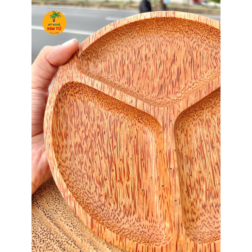 Dĩa Gỗ Dừa Nguyên Khối 3 Ngăn Đựng Trái Cây, Bánh Kẹo, Decor Bàn Tiệc, Quà Tặng Cao Cấp Đậm Chất Miền Tây - KIM TỨ