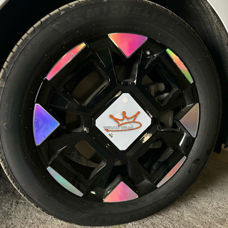 Decal dán mâm Kia Carnival 2025 New