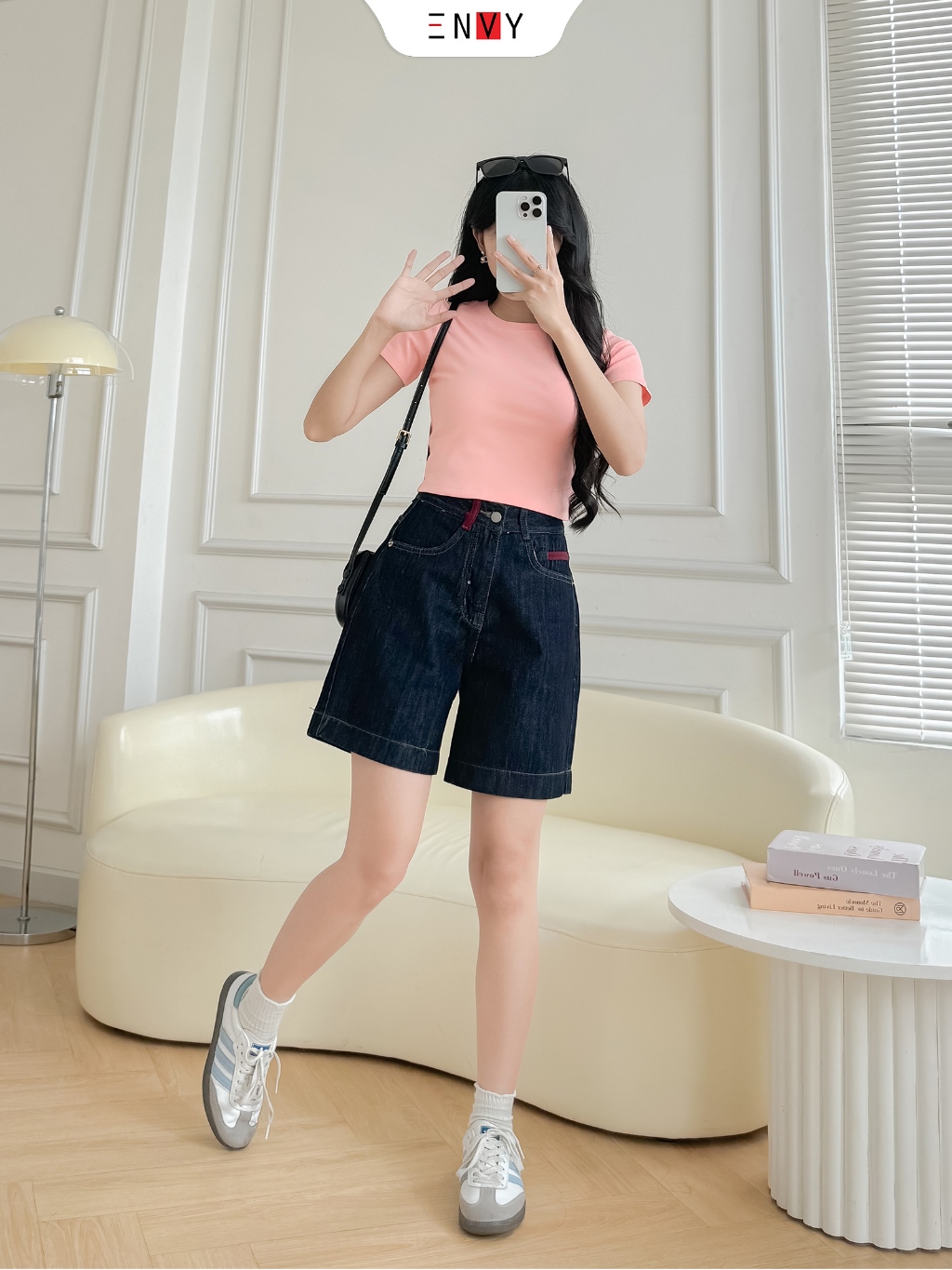 Ảnh Quần Jean Short Nữ Form Ngố Năng Động, Trẻ Trung Dễ Phối Đồ ENVY JS57 3