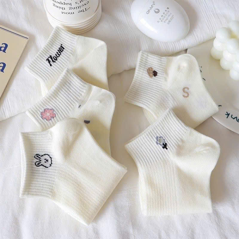 Tất vớ nữ cổ thấp họa tiết hoa đáng yêu, chất liệu mềm mại thoáng khí - Ekiu Shop