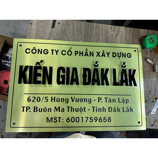 bảng công ty alu vàng xước chất liệu cao cấp bền đẹp sang trọng nhiều kích thước