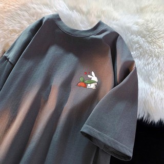 Áo thun phông nữ nam chất liệu cotton khô form rộng in hình thỏ cà rốt