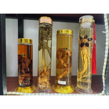 Combo 4 bình na rừng 0.8l, sâm ngọc linh 1.2l, sâm vũ diệp 1.48l, sâm hàn 1.2l