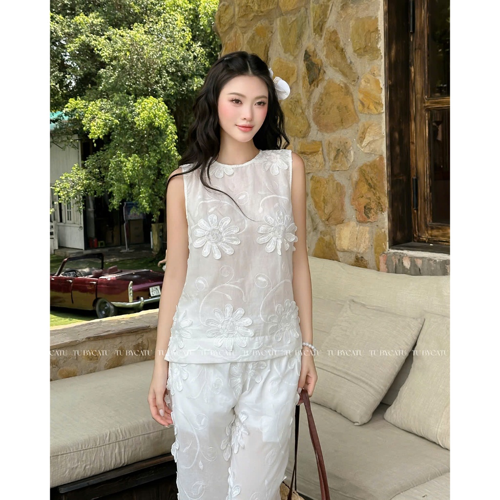 Ảnh TUBYCATU | Áo và quần ren trắng họa tiết hoa 3d 1