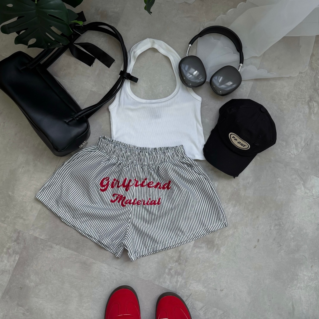 QUẦN SHORT KATE MỀM MÙA HÈ LOGO THÊU GIRLFRIEND FFCLUB MIX