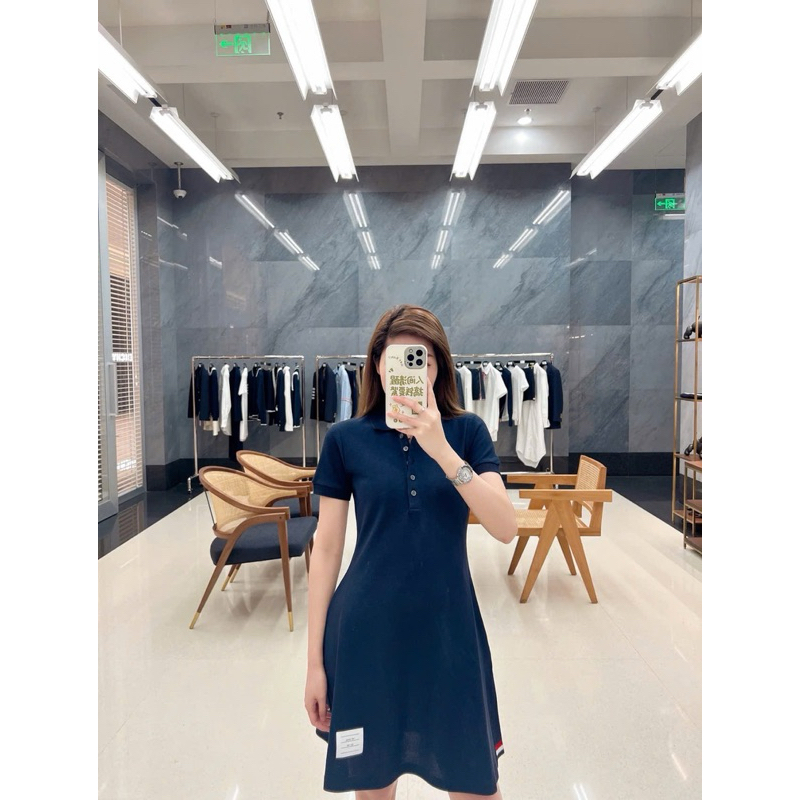 ⚡️[Hight Quality] Chân Váy Cổ Bẻ \/hom A Line Mini For Women - Điểm Nhấn Logo Vạch Màu Sang Trọng Loại 1