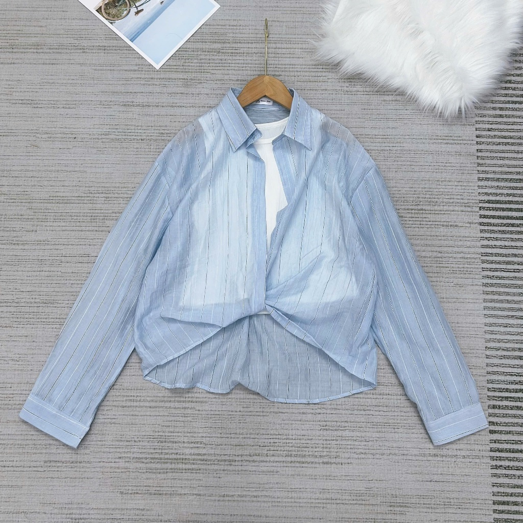 Áo Sơ Mi Nữ Kiểu Xoắn Lai Lửng Chất Vải Voan Tơ Mùa Hè Thoáng Mát Có Kèm Áo Balỗ Xinh Freesize