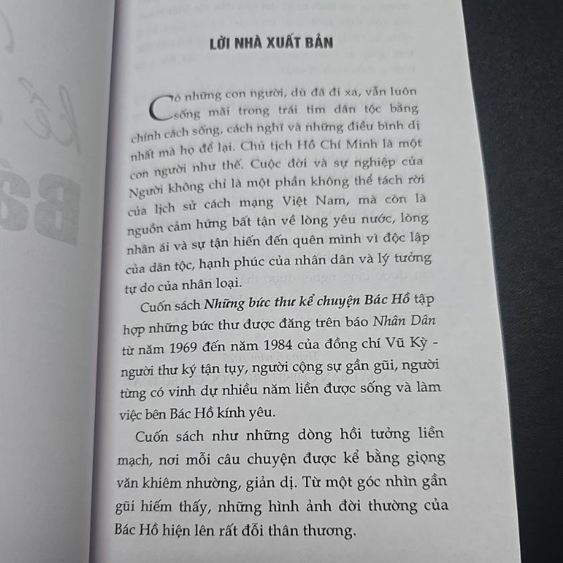 Sách - Những bức thư kể chuyện Bác Hồ