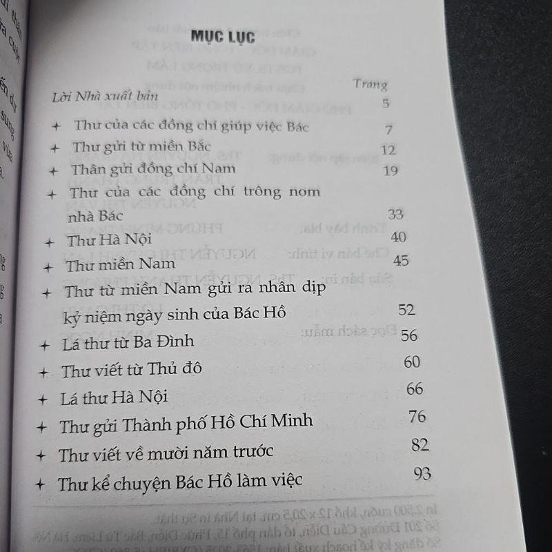 Sách - Những bức thư kể chuyện Bác Hồ