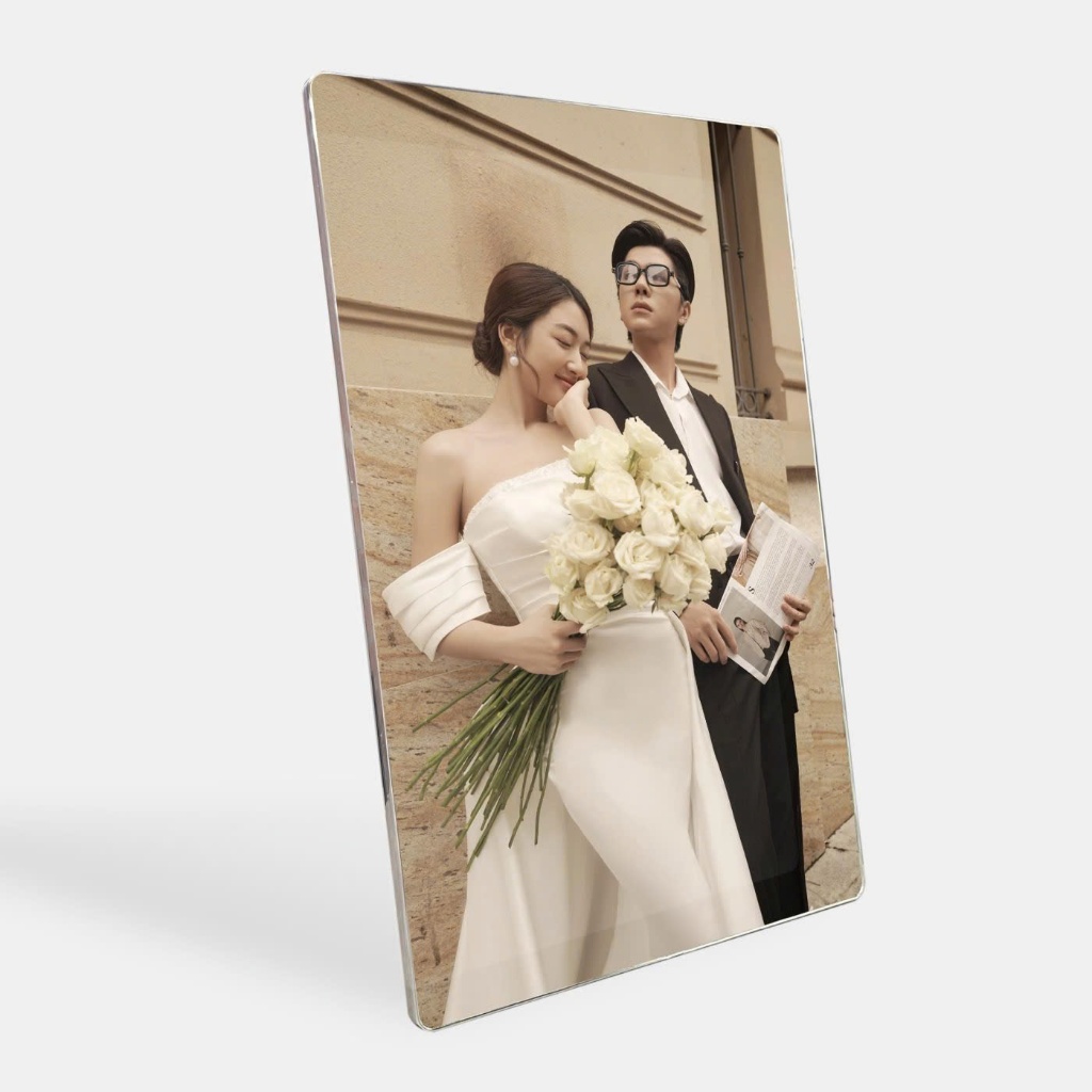 Tranh Decor, Ảnh Tráng Gương Để Bàn Và Treo Tường In Theo yêu Cầu Bo Viền 13x18cm, 15x20cm, 20x30cm, 30x40cm - SakuMai