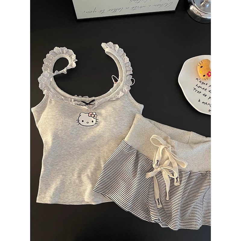 Bộ đồ ngủ nữ Hello Kitty dễ thương, áo hai dây croptop quần short, chất cotton thun co giãn, mặc nhà