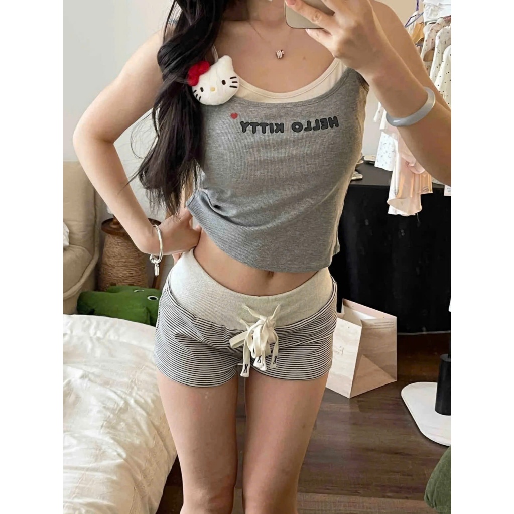 Bộ đồ ngủ nữ Hello Kitty dễ thương, áo hai dây croptop quần short, chất cotton thun co giãn, mặc nhà