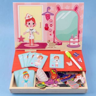 Đồ chơi thiết kế trang phục  thời trang cho bé gái kèm hộp đựng HT Toys