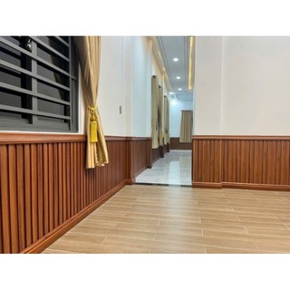 Tấm nhựa ốp tường Nano giả gỗ ( Dài 95cm rông 40cm) có nhận thi công lam sóng