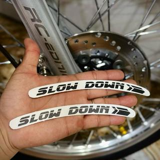 Tem Sticker Uv Slow Down Trắng & Đen Dán Trang Trí Bánh Mâm, Bánh Căm |SGDC - 1 Cặp|