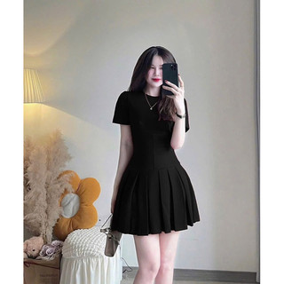 VÁY NỮ ĐEN DÁNG NGẮN CHÂN XOÈ XẾP LY