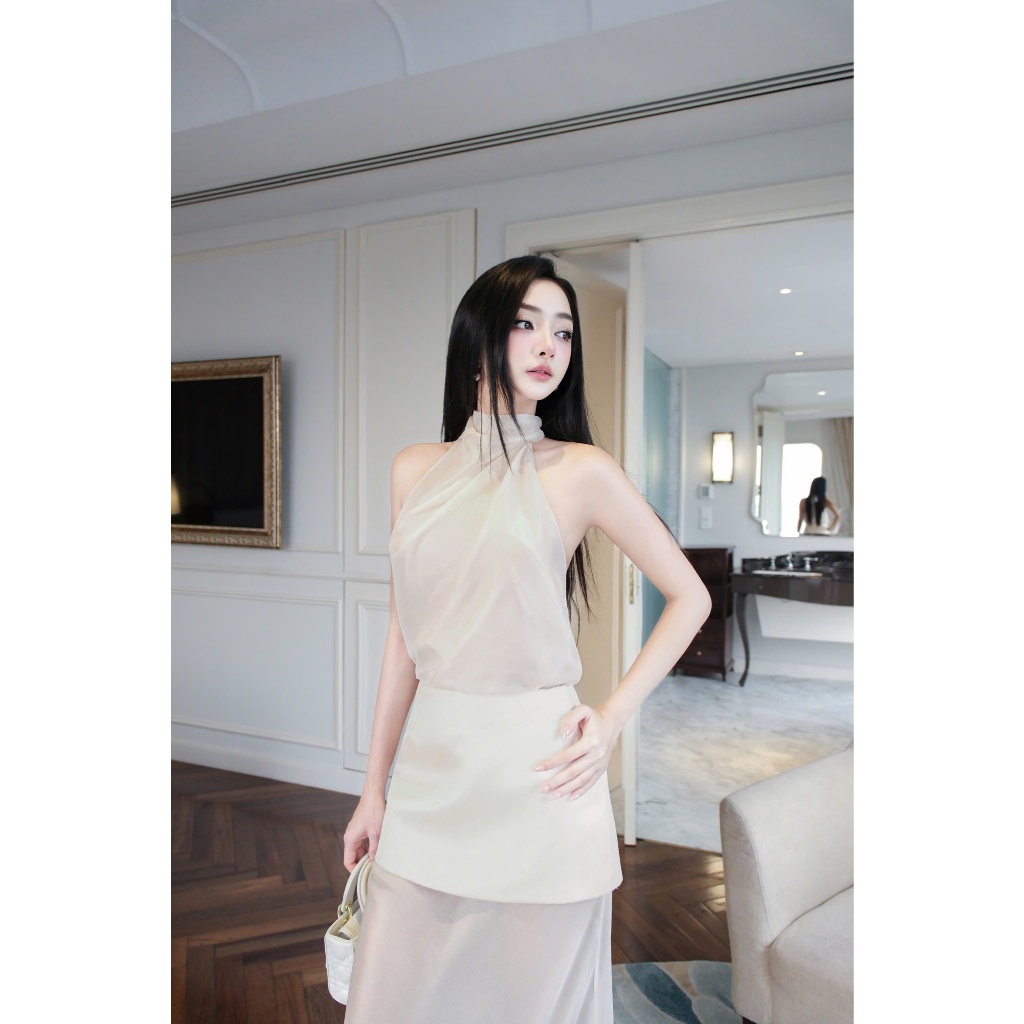 Set áo khoét vai Khiết Fashion liền váy màu kem tinh tế phù hợp đi tiệc KS59