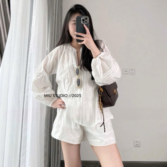 Áo thô tay bồng MIU.STUDIO phối dập ly cao cấp kèm quần sooc ngắn thiết kế cạp chun phong cách năng động