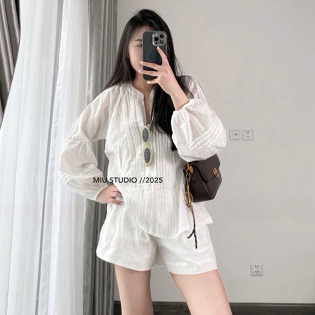 Áo thô tay bồng MIU.STUDIO phối dập ly cao cấp kèm quần sooc ngắn thiết kế cạp chun phong cách năng động