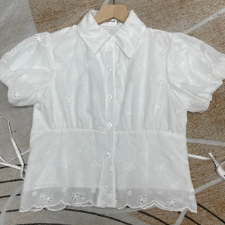 Áo thô boy hoa tay bồng chiết eo dễ phối đồ LAVIAN  A52