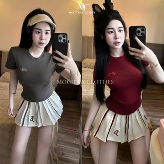 Set áo váy nữ Quảng Châu thiết kế gồm áo thun thêu chữ và chân váy xếp ly thêu chữ phối sọc siêu xinh