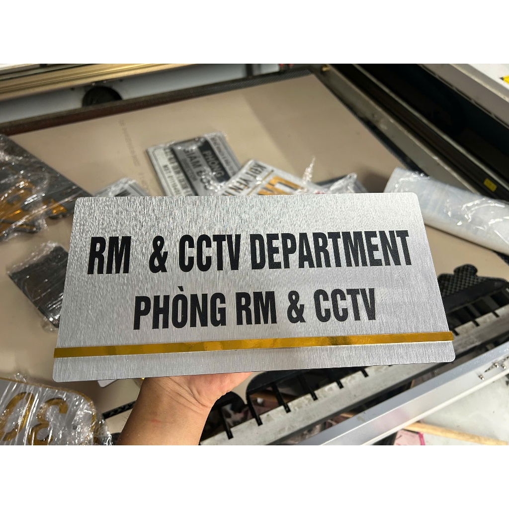Biển Cao CẤP phòng ban, biển giám đốc, phòng hành chính, kế toán, thiết kế theo yêu cầu