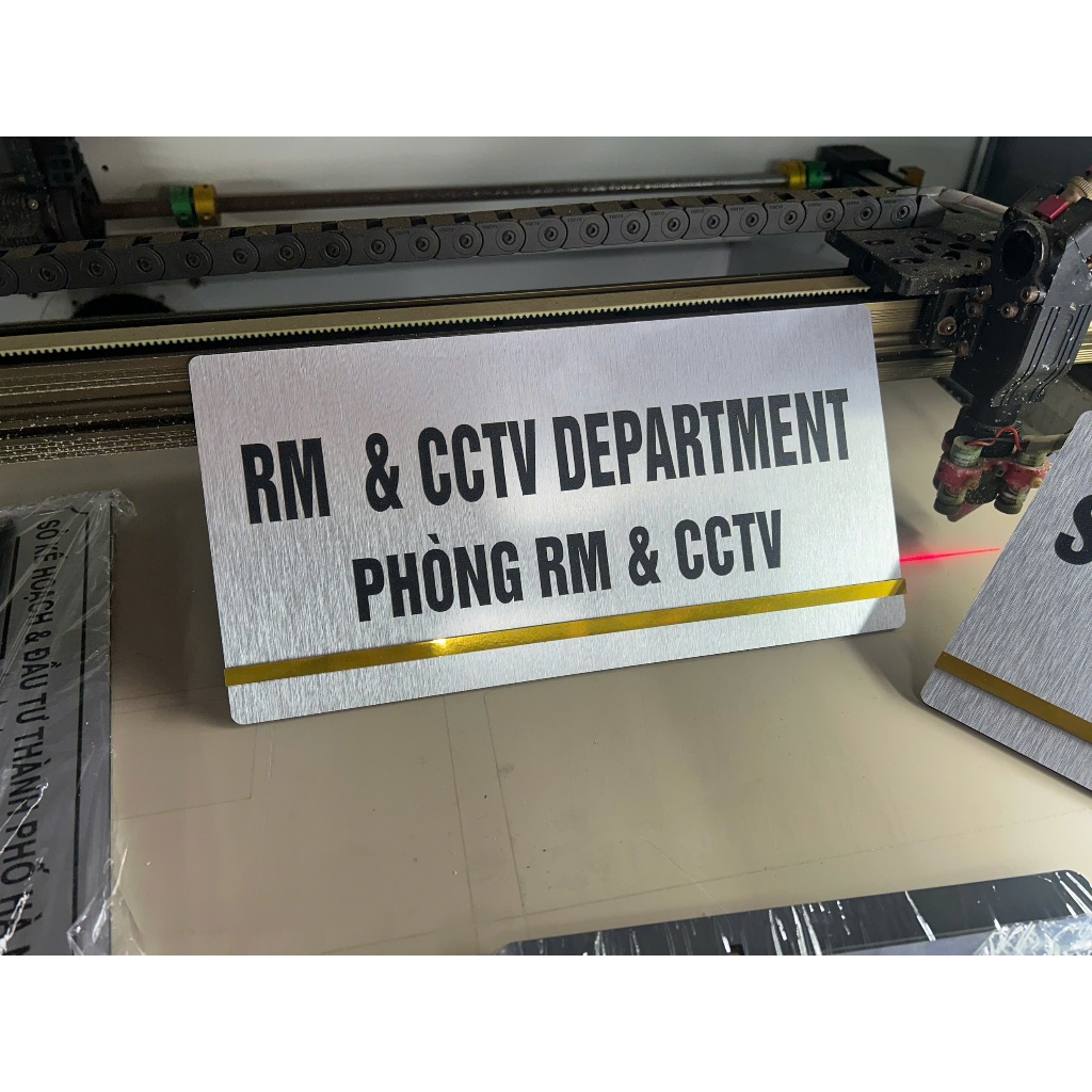 Biển Cao CẤP phòng ban, biển giám đốc, phòng hành chính, kế toán, thiết kế theo yêu cầu