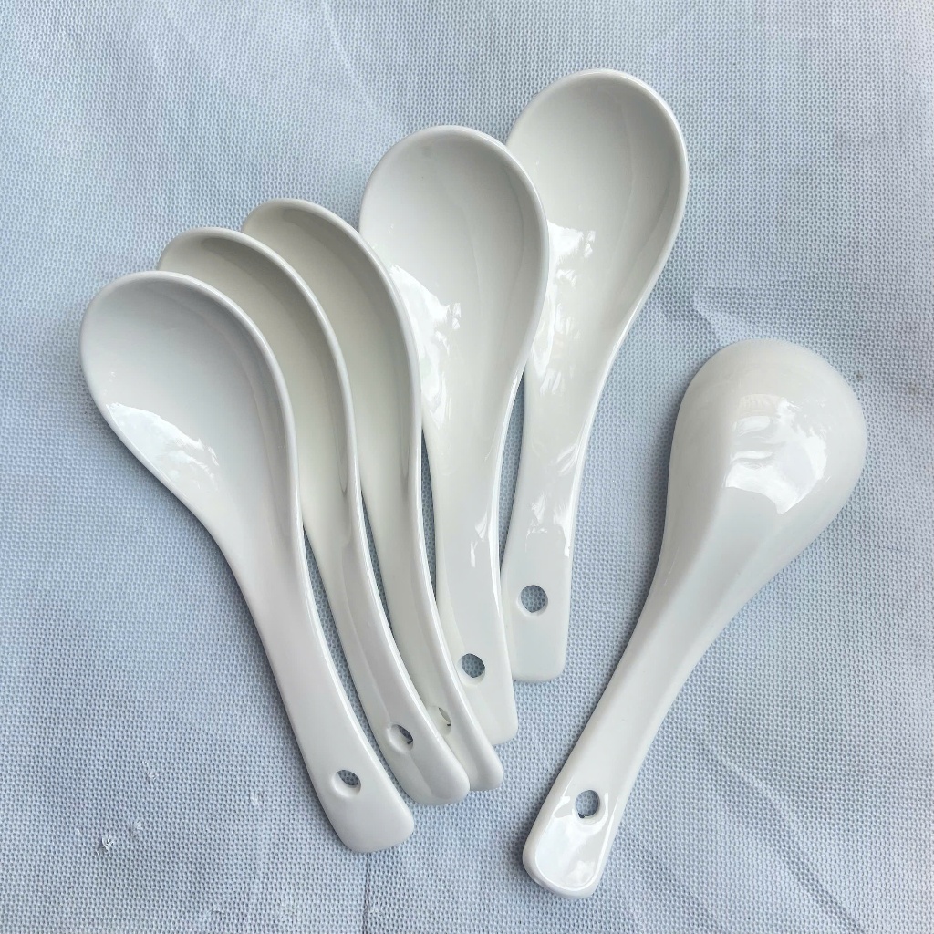 Combo 3 Thìa ăn súp phở chất liệu sứ trắng đẹp và an toàn