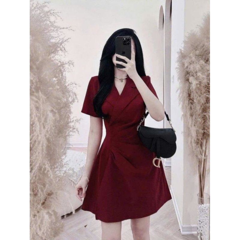 ĐẦM XOÈ CỔ V ĐỎ ĐÔ – ĐƠN GIẢN, THANH LỊCH & SIÊU TÔN DÁNGMã sản phẩm: MS 412