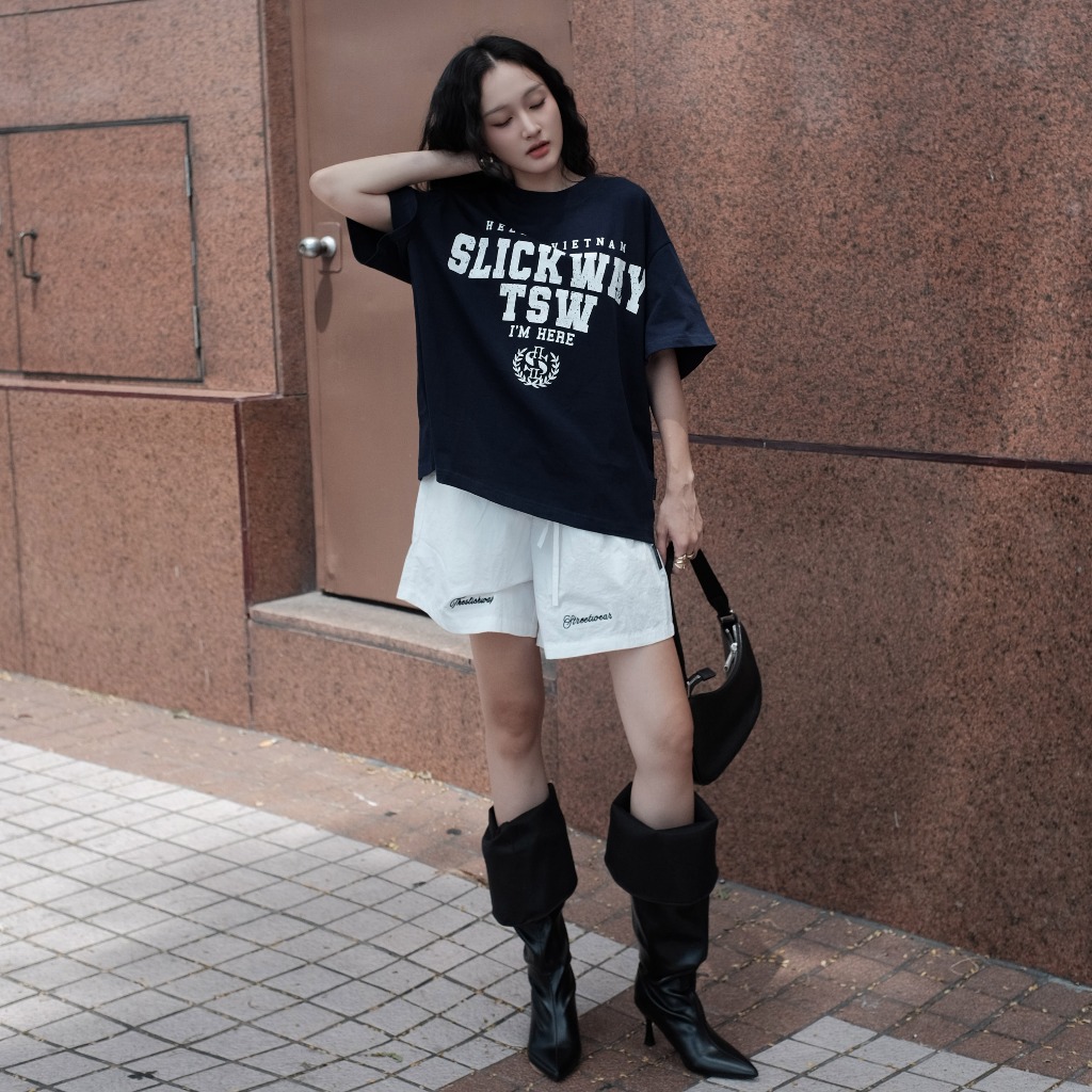 Quần Short Dù Premium ống rộng form trên gối - Thêu " Theslickway"- Local Brand THE SLICK WAY UNISEX