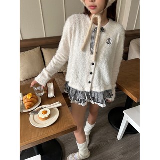 Áo cardigan nữ MONÁ chất len giả lông phối nơ - BAMBI