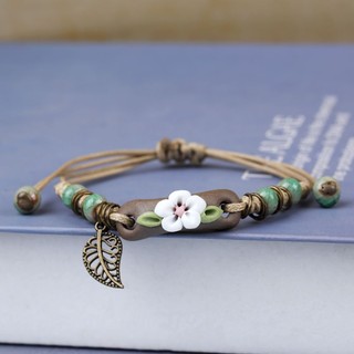 Vòng Tay Thủ Công Hoa Sứ Trắng – Đá Ngọc Xanh Phối Dây Thừng Vintage Nữ Tính