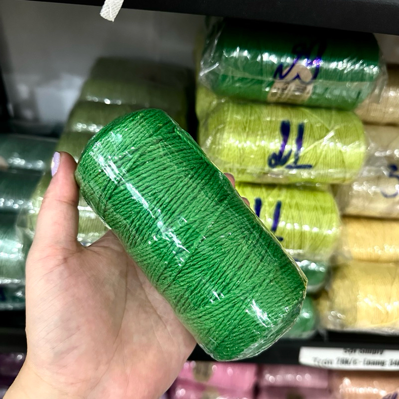 Xanh lá kim tuyến