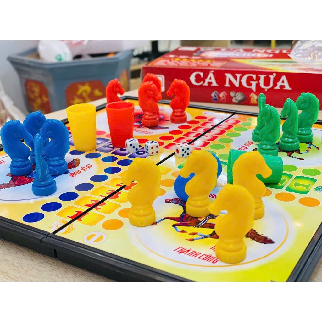 Cờ Cá Ngựa Nam Châm, Hộp Nhựa Cứng Có Thể Gấp Gọn, Đồ Chơi Board Game Cờ Đua Ngựa, Bộ Cá Ngựa