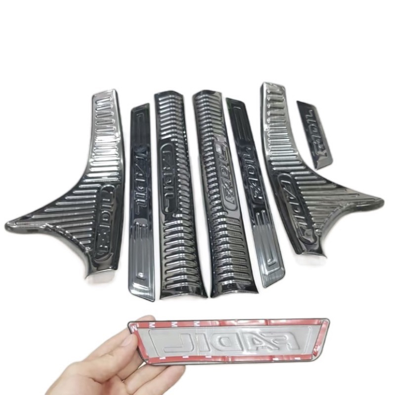 Ốp bậc cửa, nẹp bước chân xe Vinfast Fadil vân Titan cao cấp