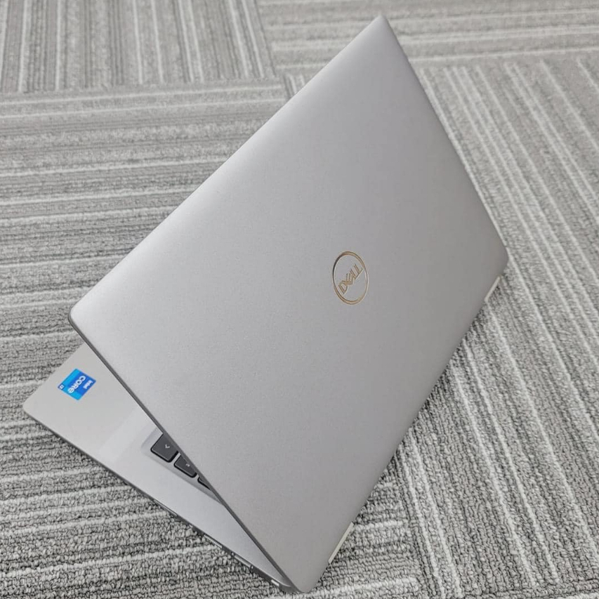 美品 DELL Latitude 5320 i7 512GB 16GB オフィス Latitude 5320 i7 Office 11世代 16GB/512GB DELL 5320 11世代 i7 16GB