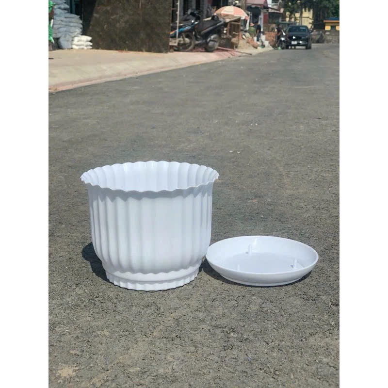 (Chậu+ đĩa) Chậu nhựa để bàn có đĩa giả sứ gân sọc tròn trắng 3 size trồng hoa cây cảnh