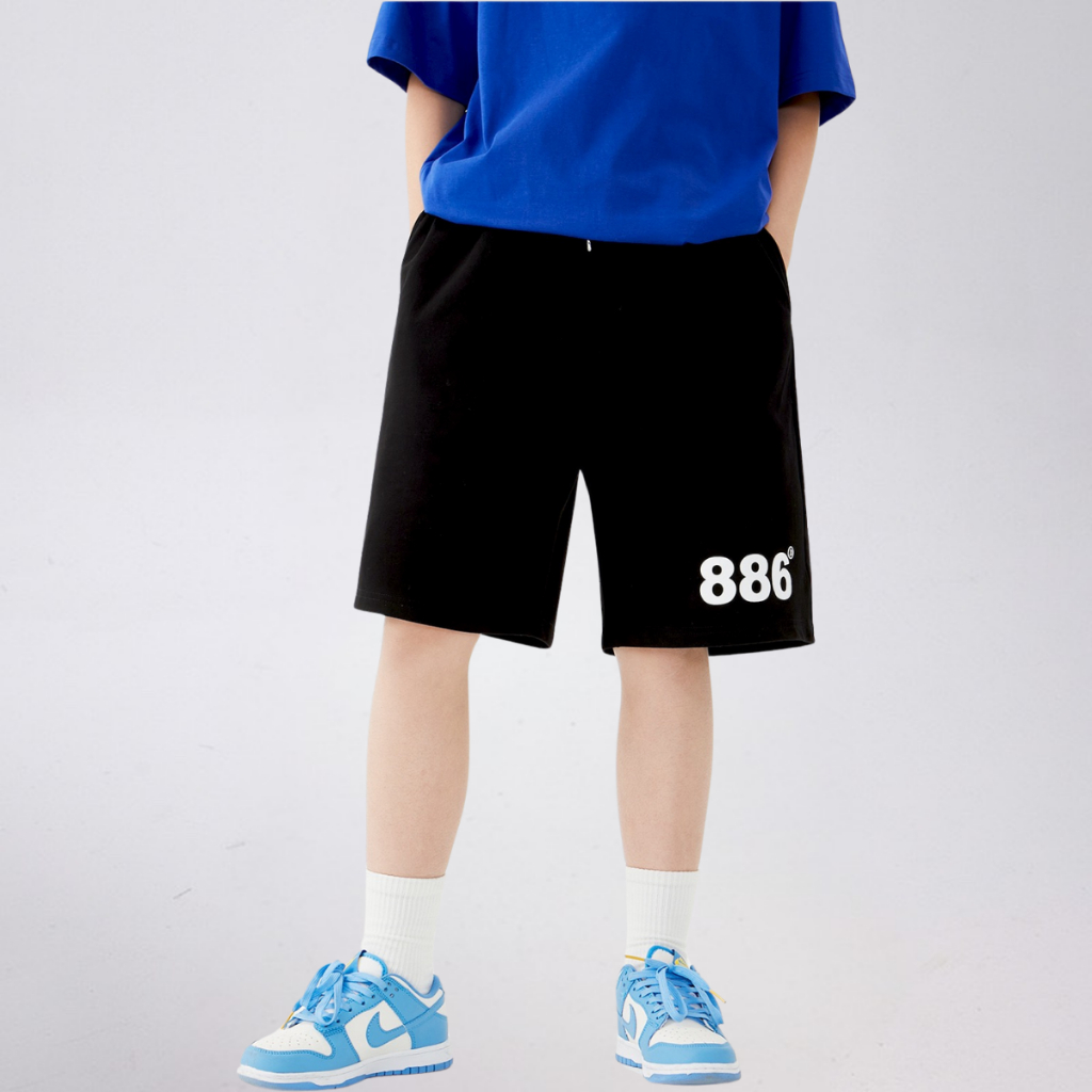 Quần Short Trẻ Em In Số 886 – Phom Rộng Cá Tính – Cotton Mềm Thoáng Mát Mùa Hè | JJ Kids Fashion