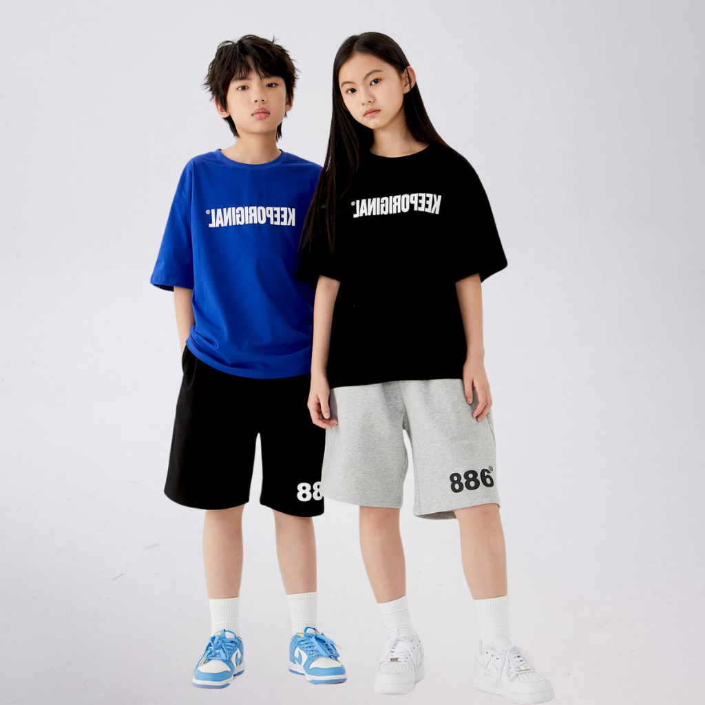 Quần Short Trẻ Em In Số 886 – Phom Rộng Cá Tính – Cotton Mềm Thoáng Mát Mùa Hè | JJ Kids Fashion