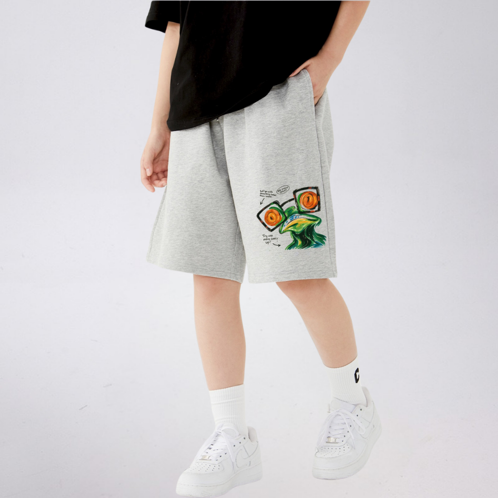 Quần Short Trẻ Em In Hình Ếch Mắt Cam – Form Rộng, Vải Cotton Mềm Mát | JJ Kids Fashion