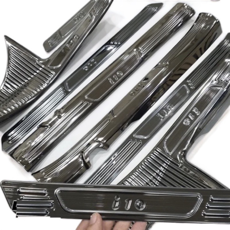 Ốp bậc cửa, nẹp bước chân xe Huyndai I10 2021-2023 vân Titan cao cấp