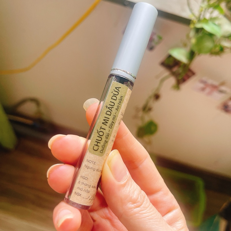 Chuốt Mi Dầu Dừa Tự Nhiên – Dưỡng Mi Dài Cong, Không Gây Rụng, An Toàn Cho Mắt Nhạy Cảm 10ml